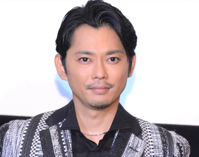 男性